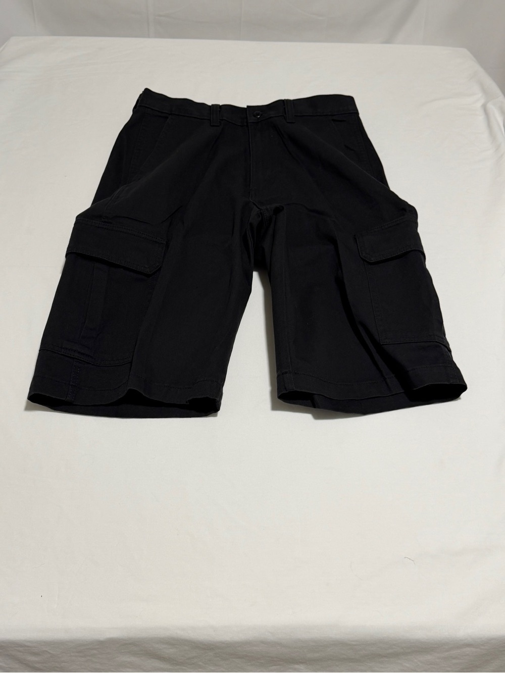NWT Dickies Men’s 30 Waist Loose Fit Black Cargo Shorts